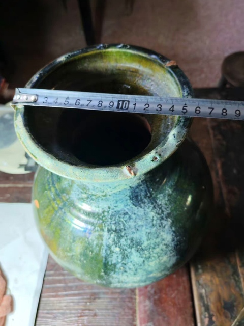 古玩陶瓷綠釉盤口壺真品鑒賞圖