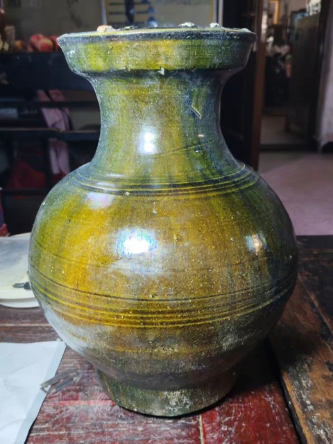 古玩陶瓷綠釉盤口壺真品鑒賞圖