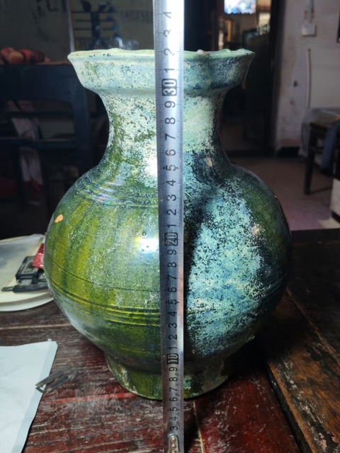 古玩陶瓷綠釉盤口壺真品鑒賞圖