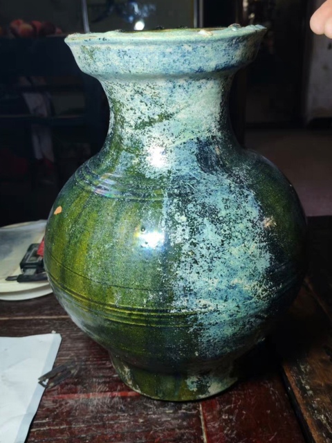 古玩陶瓷綠釉盤口壺真品鑒賞圖