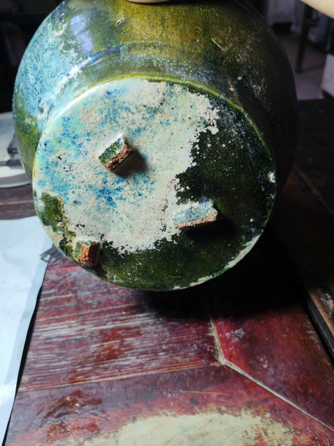 古玩陶瓷綠釉盤口壺真品鑒賞圖