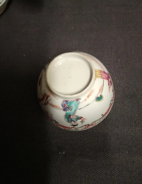 古玩陶瓷乾隆廣彩杯盤真品鑒賞圖