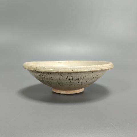 古玩陶瓷青白釉唇口碗拍賣，當(dāng)前價格999元