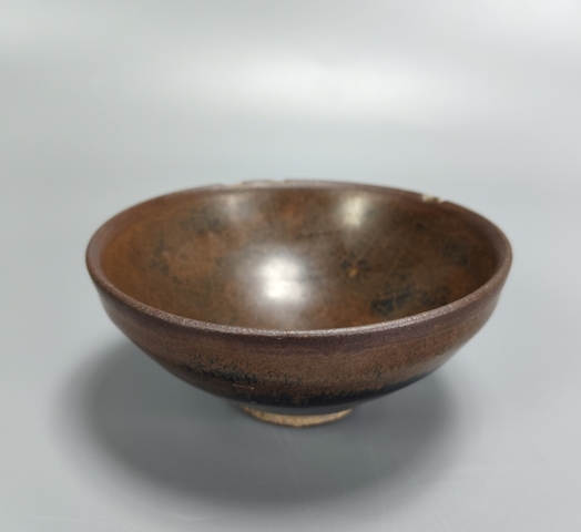 古玩陶瓷建窯柿紅釉茶盞拍賣，當(dāng)前價(jià)格2369元
