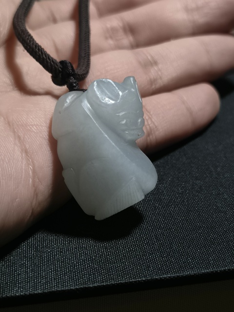 古玩玉器瑞獸墜真品鑒賞圖