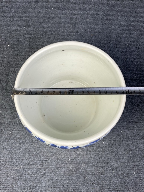 古玩陶瓷青花纏枝花卉紋缸拍賣，當前價格2388元
