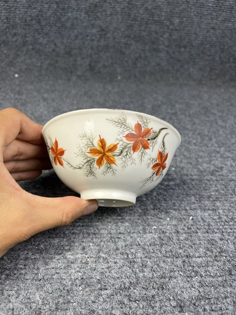 古玩陶瓷粉彩花卉紋碗拍賣,當前價格138元