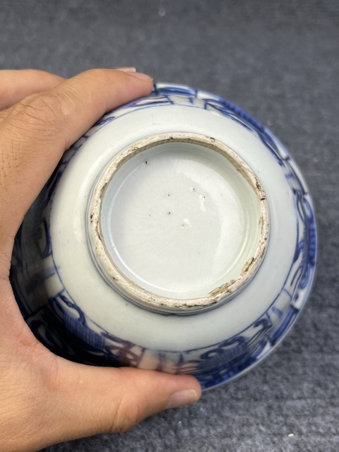 古玩陶瓷青花開窗博古花鳥紋碗真品鑒賞圖