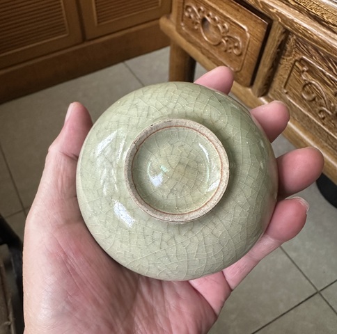 古玩陶瓷龍泉窯直口盞拍賣(mài),當(dāng)前價(jià)格5300元