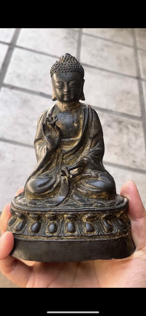 古玩銅器造像真品鑒賞圖