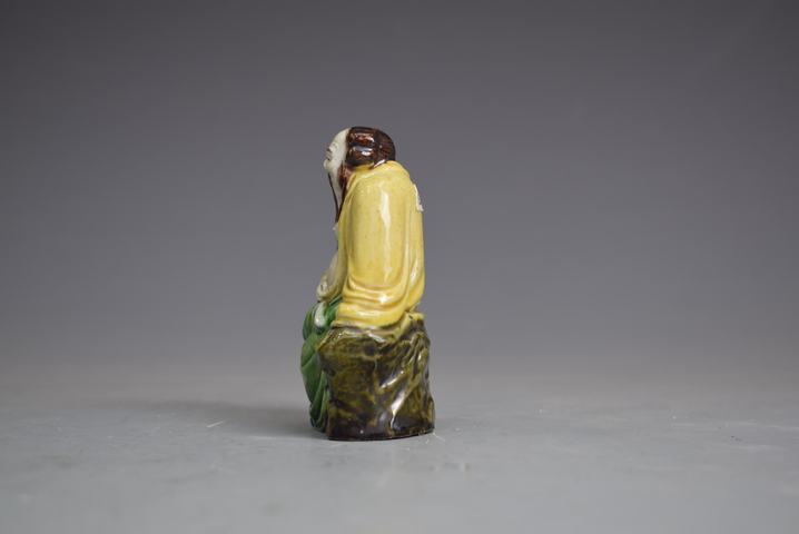 古玩陶瓷清末民初素三彩神仙人物造像真品鑒賞圖