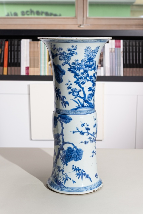 古玩陶瓷青花雉雞牡丹圖花觚真品鑒賞圖