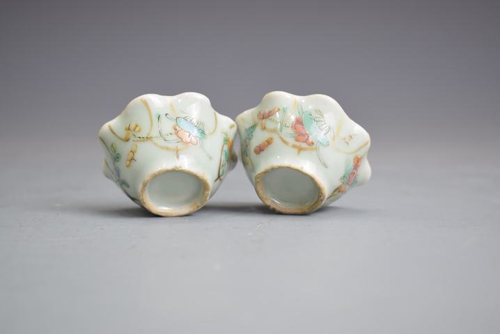 古玩陶瓷清晚青釉粉彩花卉紋花口杯一對真品鑒賞圖