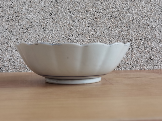 古玩陶瓷五彩花口碗真品鑒賞圖