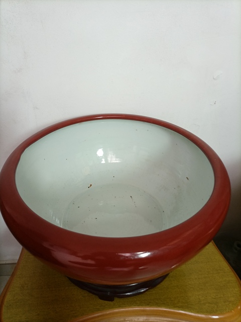 古玩陶瓷紅釉香爐真品鑒賞圖