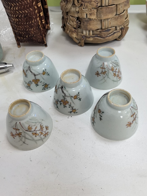 古玩陶瓷花卉紋杯真品鑒賞圖