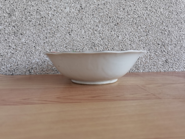 古玩陶瓷五彩碗真品鑒賞圖