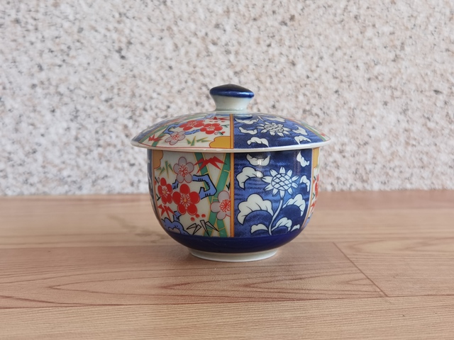 古玩陶瓷青花加彩蓋杯拍賣，當前價格180元