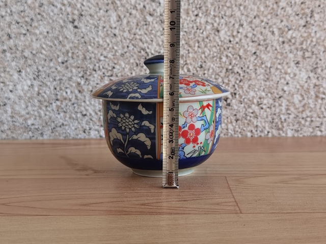 古玩陶瓷青花加彩蓋杯拍賣，當前價格180元