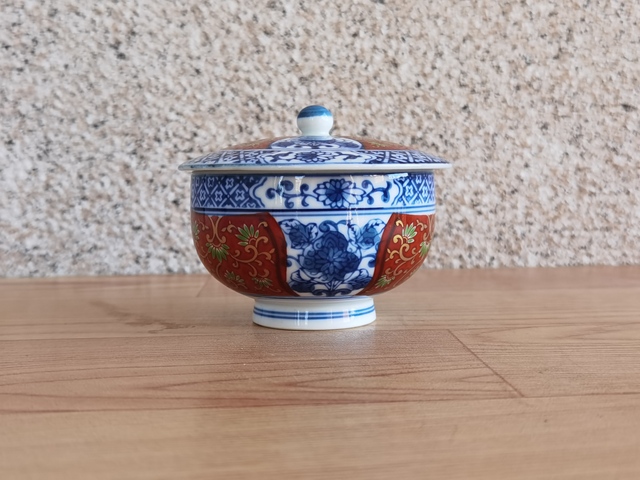 古玩陶瓷青花描金蓋杯拍賣，當前價格168元