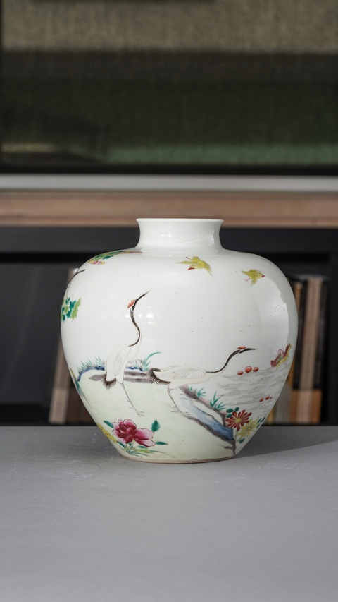 古玩陶瓷粉彩五倫圖石榴尊真品鑒賞圖