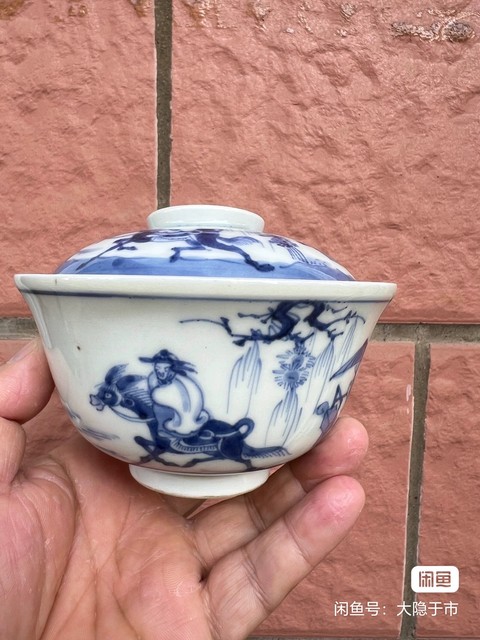 古玩陶瓷青花人物蓋碗真品鑒賞圖
