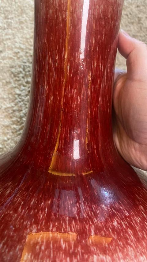 古玩陶瓷清中晚朗紅釉天球瓶真品鑒賞圖