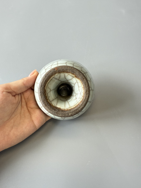 古玩陶瓷仿官釉高足杯真品鑒賞圖