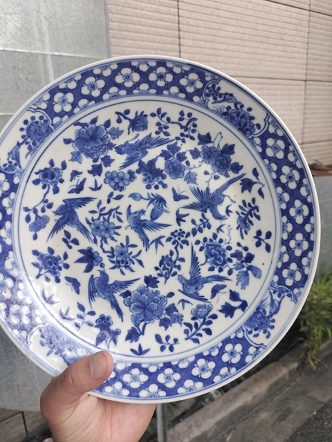 古玩陶瓷花鳥紋青花盤真品鑒賞圖