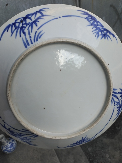 古玩陶瓷花鳥紋青花盤真品鑒賞圖