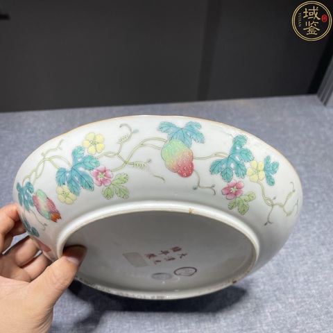 古玩陶瓷粉彩盤真品鑒賞圖