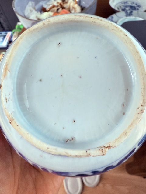 古玩陶瓷晚明青花蓋缸真品鑒賞圖