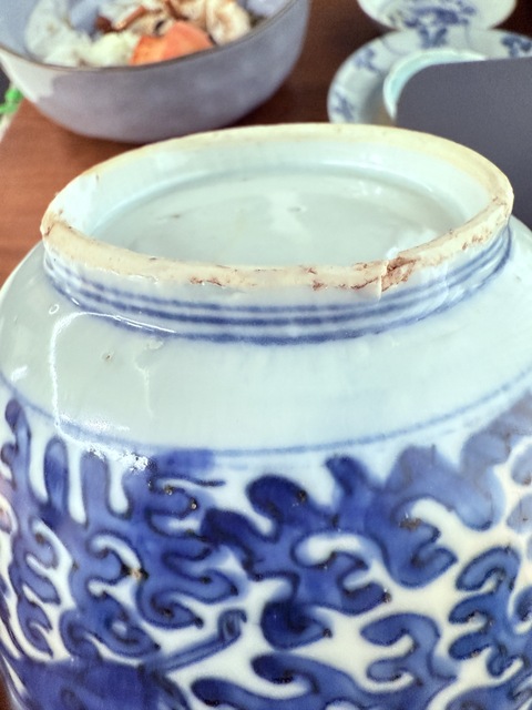 古玩陶瓷晚明青花蓋缸真品鑒賞圖