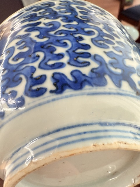 古玩陶瓷晚明青花蓋缸真品鑒賞圖