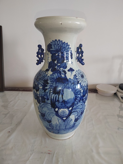 古玩陶瓷大雞圖青花瓶拍賣,當前價格800元