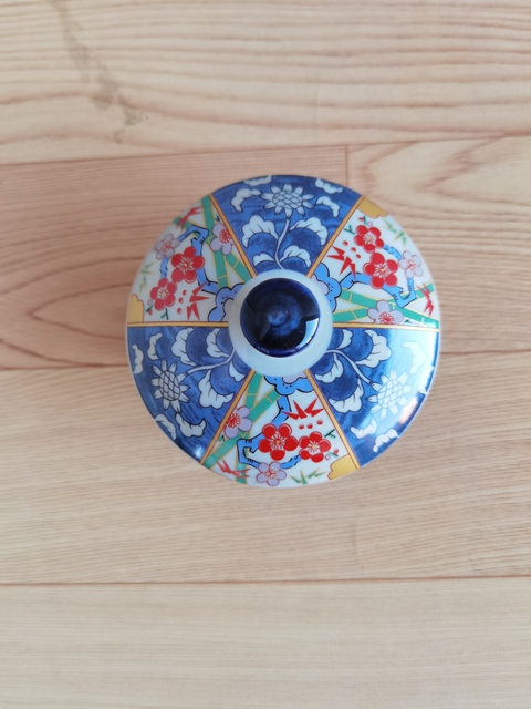 古玩陶瓷青花加彩蓋杯拍賣,當前價格220元
