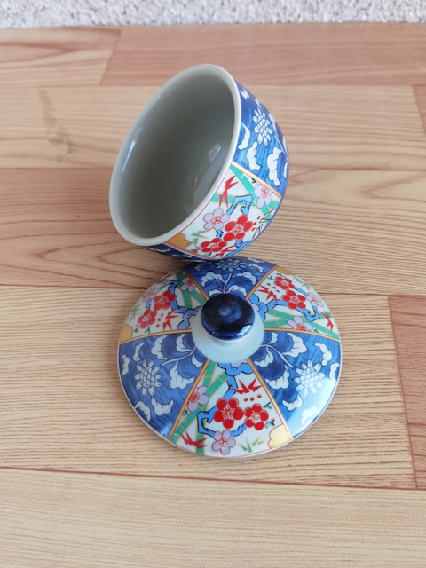 古玩陶瓷青花加彩蓋杯拍賣,當前價格220元