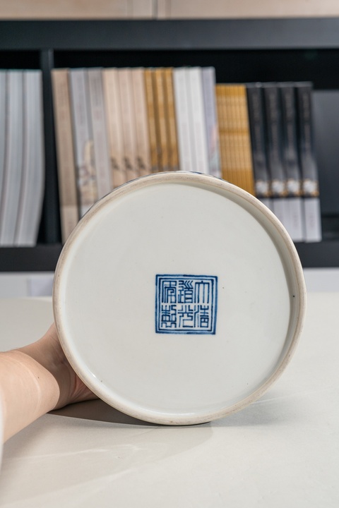 古玩陶瓷50年代左右青花海水龍紋尊真品鑒賞圖