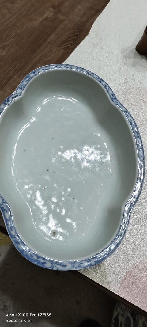 古玩陶瓷青花纏枝蓮水仙盤真品鑒賞圖