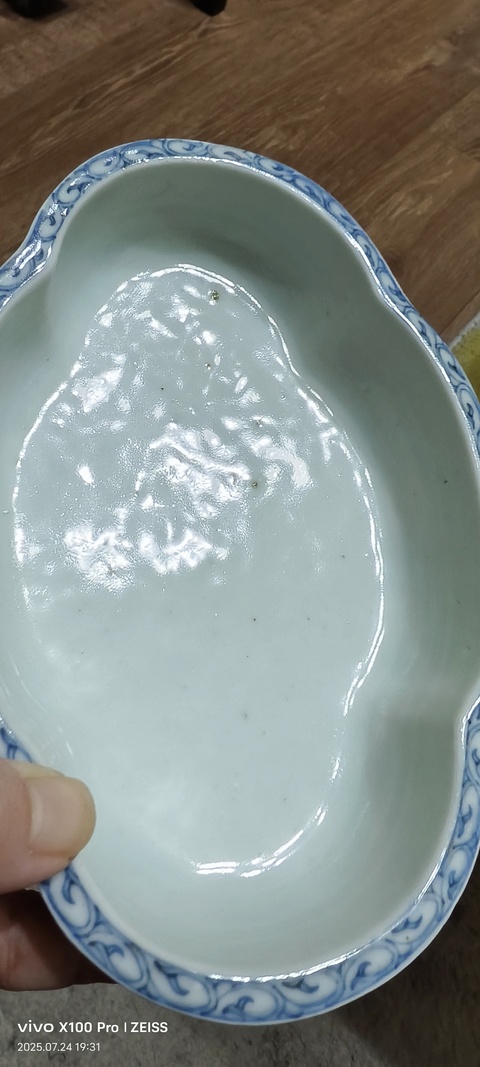 古玩陶瓷青花纏枝蓮水仙盤真品鑒賞圖