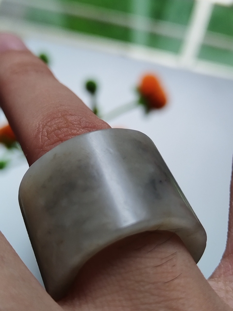 古玩玉器翡翠扳指真品鑒賞圖