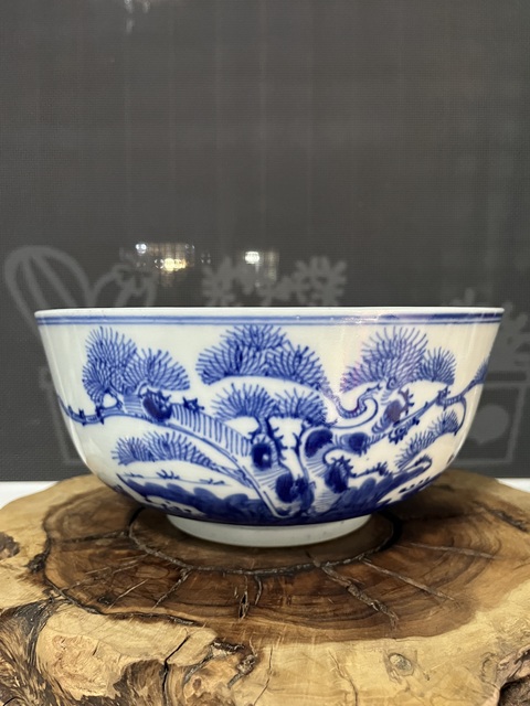 古玩陶瓷青花渭水垂釣圖墩式碗拍賣,當前價格2500元