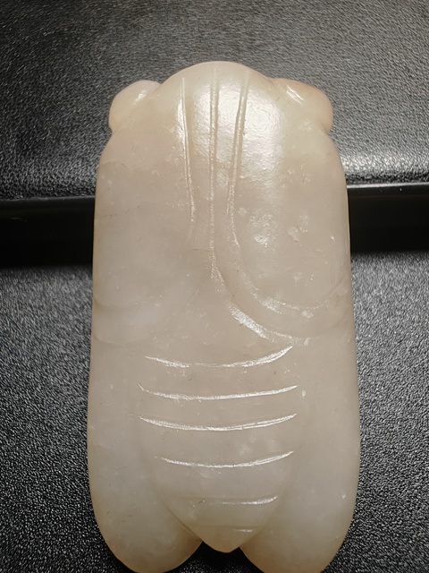 古玩玉器清·和田玉蟬掛件 真品鑒賞圖