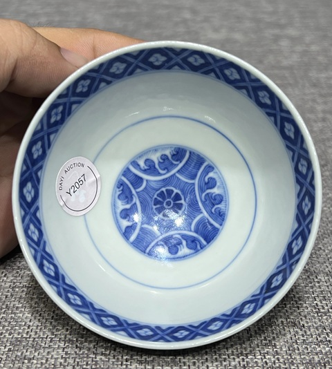 古玩陶瓷青花杯真品鑒賞圖