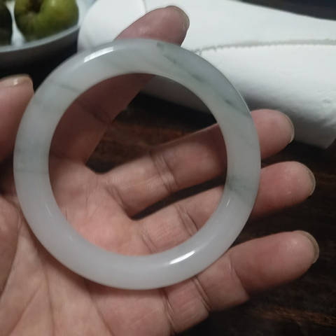 古玩玉器天然翠手鐲真品鑒賞圖