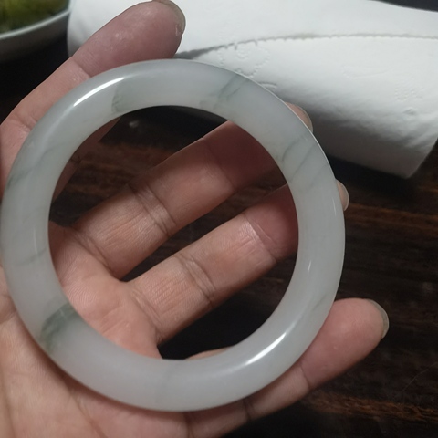 古玩玉器天然翠手鐲真品鑒賞圖