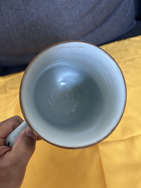 古玩陶瓷清乾隆青花廣彩執杯真品鑒賞圖