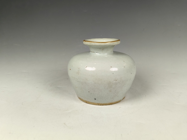 古玩陶瓷明崇禎甜白釉石榴尊真品鑒賞圖