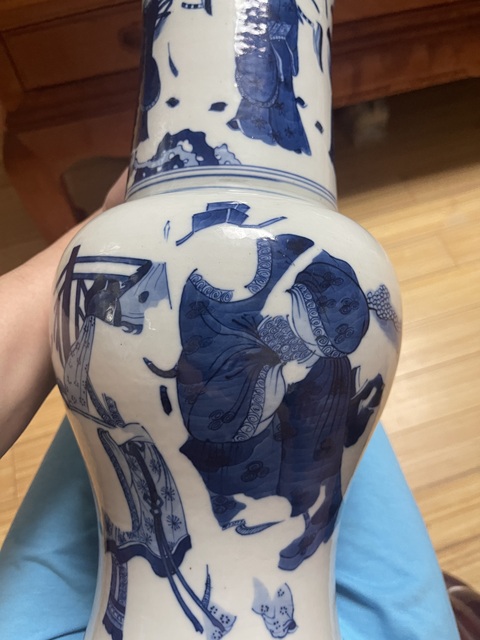古玩陶瓷人物紋青花鳳尾尊標本真品鑒賞圖