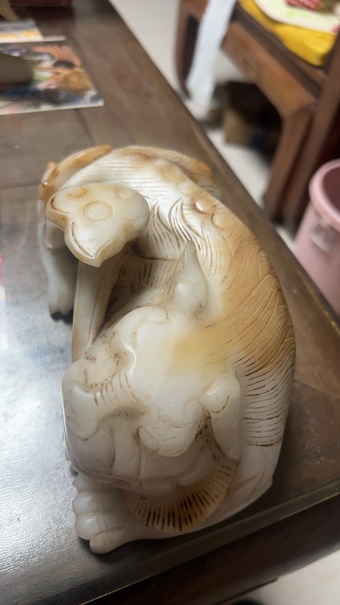 古玩玉器獅子擺件真品鑒賞圖
